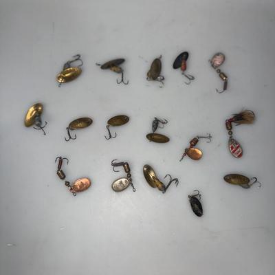 Vtg Fishing Lure Lot (Spinnerball, Metal, Ect)