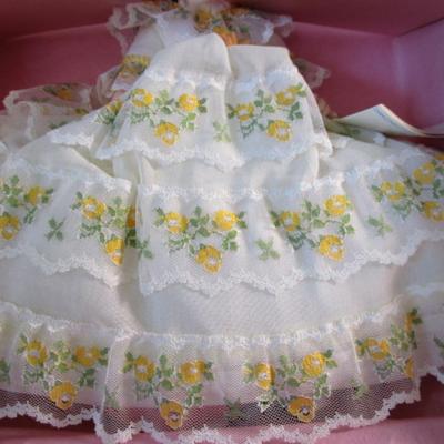 Madam Alexander First Lady doll - Julia Tyler