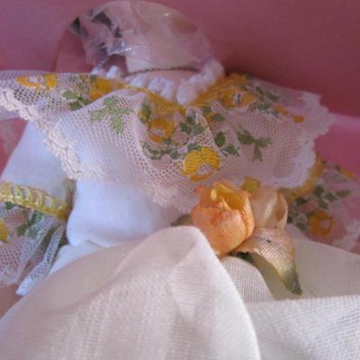 Madam Alexander First Lady doll - Julia Tyler