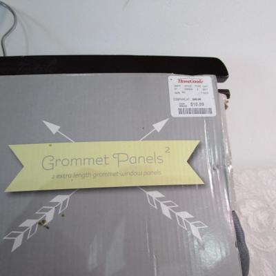 New 2 pk. Duck River Textile gromet curtains