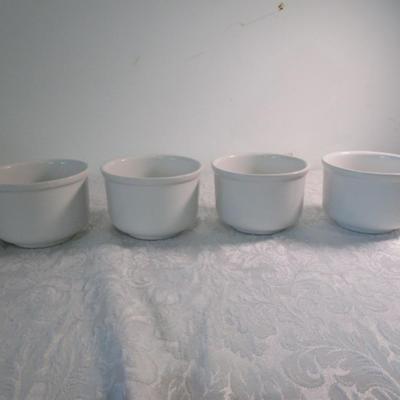 4 soup bowls