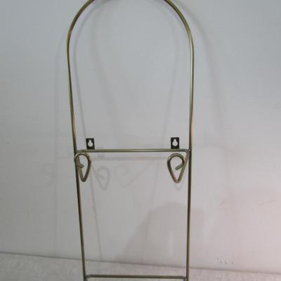 Gold-tone decorative 2-plate hanger