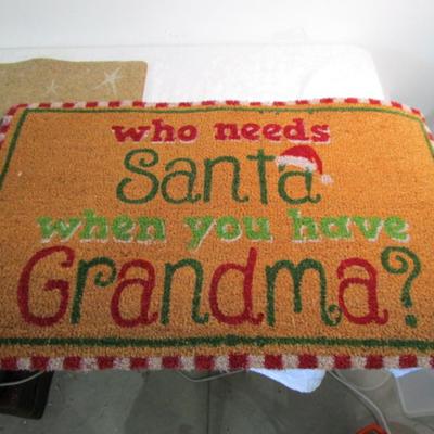 2 Christmas dormats