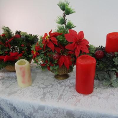 3 Christmas centerpieces (1 with candle)