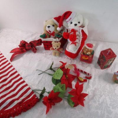 1 bear puppet with chimney, 1 bear in stocking, Misc. Christmas