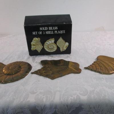 Vintage solid brass set of 3 shell plaques