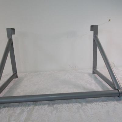 Over-the-door clothes rod