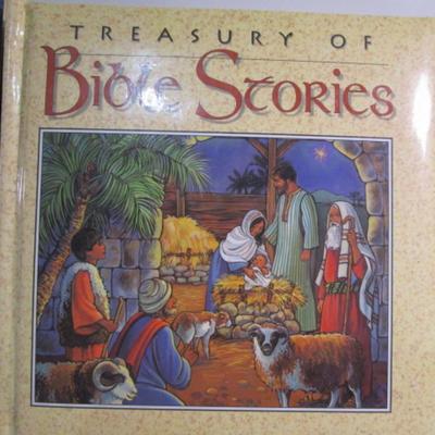 Large print Bible & 5 bible-related books