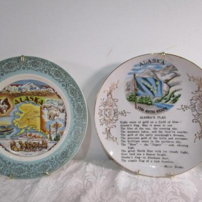2 Vintage 8" Alaska plates with hangers