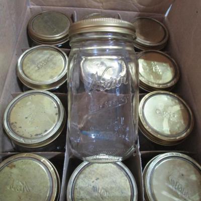 12 wide mouth qt.canning jars