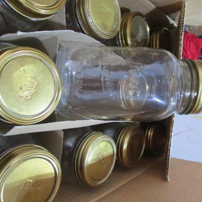 12 regular mouth qt. canning jars