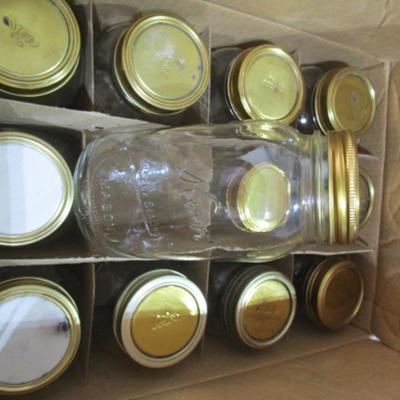 12 regular mouth qt. canning jars