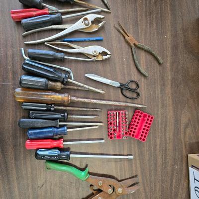 Hand Tool Lot – Screwdrivers, Pliers, Tin Snips, Bits & More