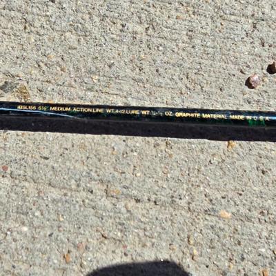 Fishing Rod & Reel Lot – Zebco 33, Red 007 Combo, & Vintage Cork Rod