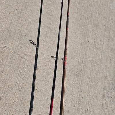 Fishing Rod & Reel Lot – Zebco 33, Red 007 Combo, & Vintage Cork Rod