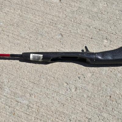 Fishing Rod & Reel Lot – Zebco 33, Red 007 Combo, & Vintage Cork Rod