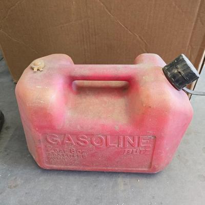 Lot of Mixed Motor Oils, Fuel Additives & Fuel Can