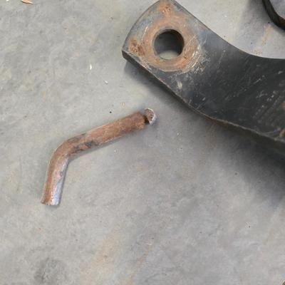 Heavy-Duty Shop Lot – Bucket of Chain, Hitches, and Hardware
