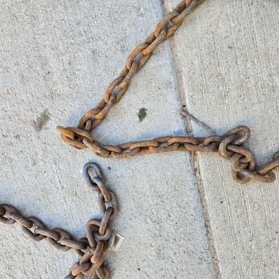 Heavy-Duty Tow Chain with Multiple Hooks and smaller chain sections