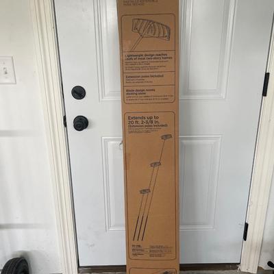 Roof rake