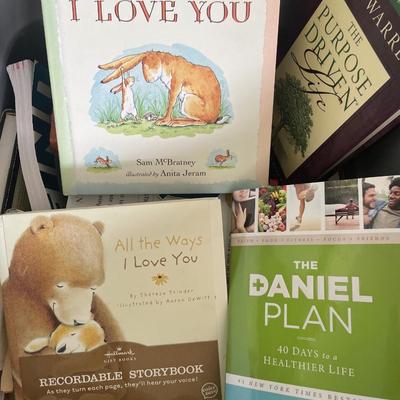 Tote of books