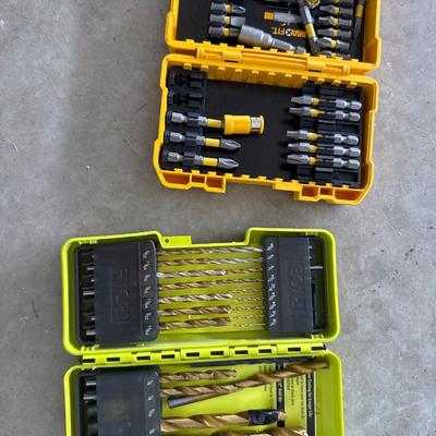 20volt Dewalt Drill with 2 batteries and 1 charger