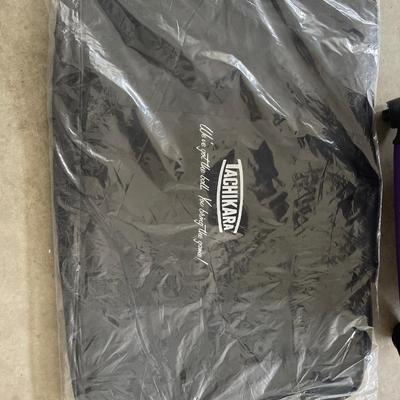 Sale Photo Thumbnail #436: Suitcase and duffle bag