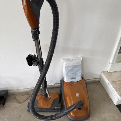 Sears 200 series canister vacuum
