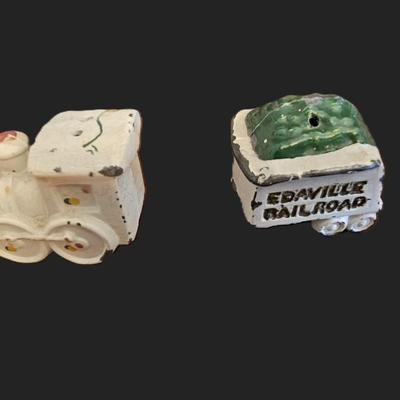 Salt n Pepper Shakers
