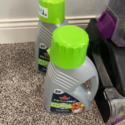 Bissell wet and dry vac with swiffer