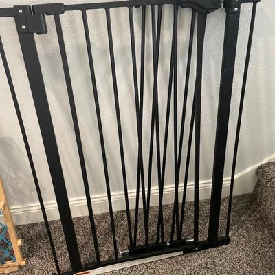 Pet/child gates