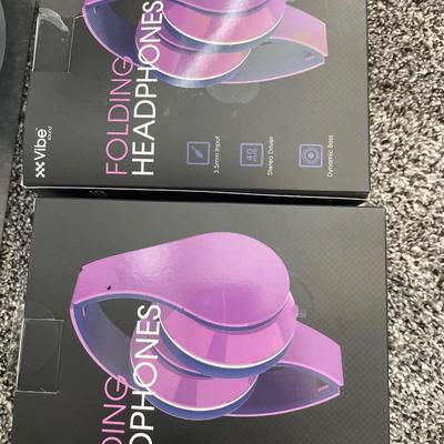 Foot Spa, 2 headphones and puzzle
