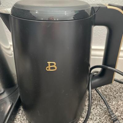 Bunn coffee maker and Beautiful electric pot