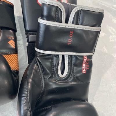3 pairs boxing gloves