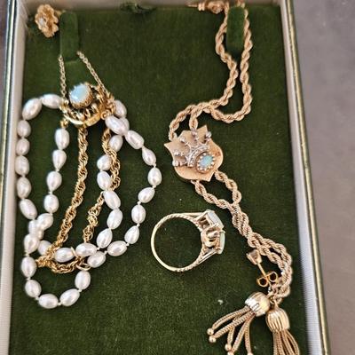 Gold Jewelry