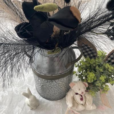 Bunny decor and kitty