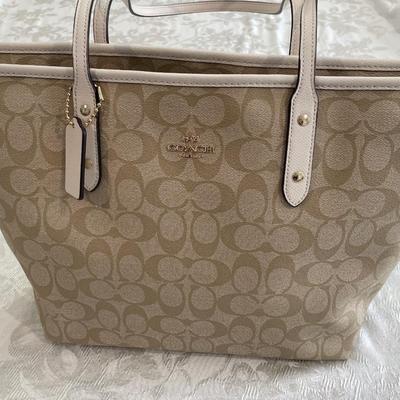 Coach cream signature handbag
