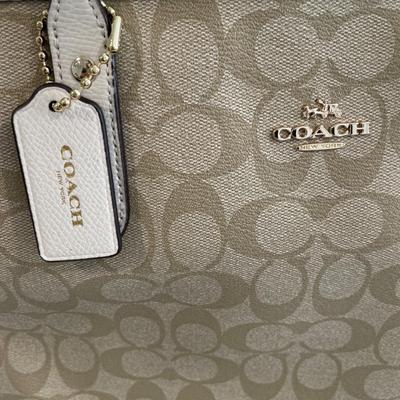 Coach cream signature handbag