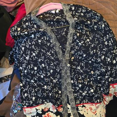 Women clothing lot
