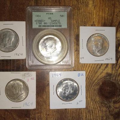 5 Kenndy 1/2 dollars