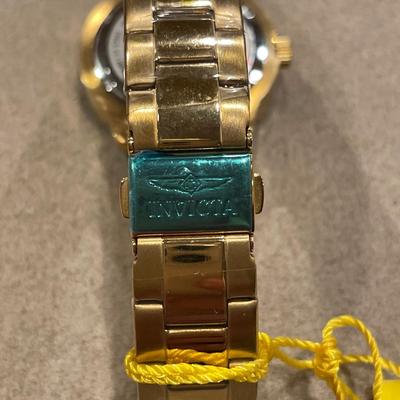 New gold tone Invicta Men’s watch