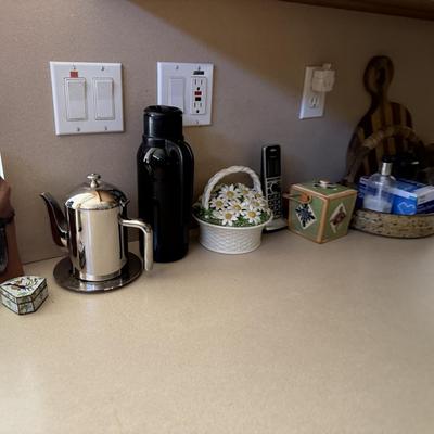 MULTIPLE ITEMS/ ALL PHOTOS TBD ON PRICE