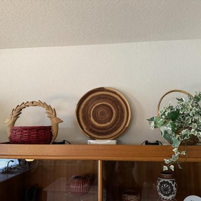 MULTIPLE ITEMS/ ALL PHOTOS TBD ON PRICE