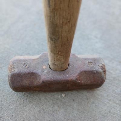 Vintage Tool Lot – 2 Sledgehammers & Hand Saw