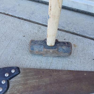 Mixed Hand Tool Lot – 3 Saws, Pry Bar & Mini Sledge