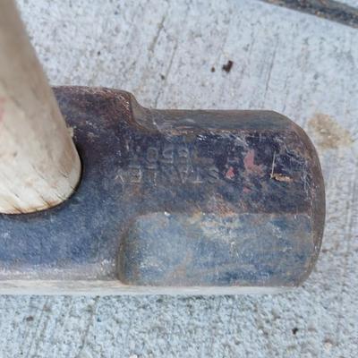 Mixed Hand Tool Lot – 3 Saws, Pry Bar & Mini Sledge