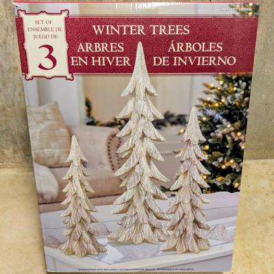 LOT 10B: Elegant Christmas Home Decor, 3 Farmhouse/Rustic Resin Winter Trees NIB & 2 Resin Gold Bucks With Tree, Comes With Original...