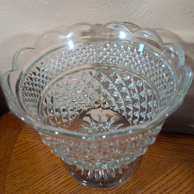 LOT 17L: Ceramic Vase On Base W/Dried Eucalyptus, Crystal Vase W/Frosted Grapes/Fruit, 1 Wexford Pattern Large Glass Fruit Bowl, 2...