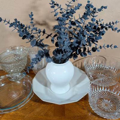 LOT 17L: Ceramic Vase On Base W/Dried Eucalyptus, Crystal Vase W/Frosted Grapes/Fruit, 1 Wexford Pattern Large Glass Fruit Bowl, 2...