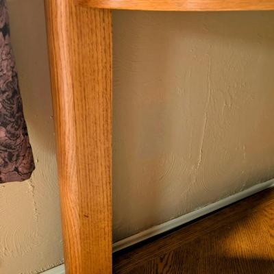 LOT 18L: Vintage Half Moon Oak Sofa Table With Shelf Base 45 1/2" L X 15 3/4" W X 28 3/4 H